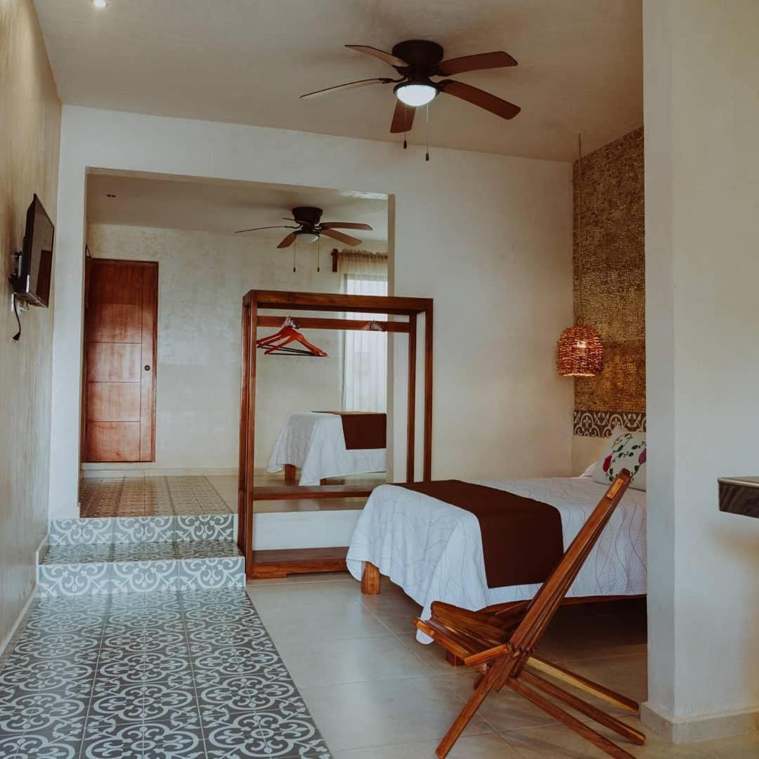 Hotel Boutique Bugambilias Валядолид Екстериор снимка
