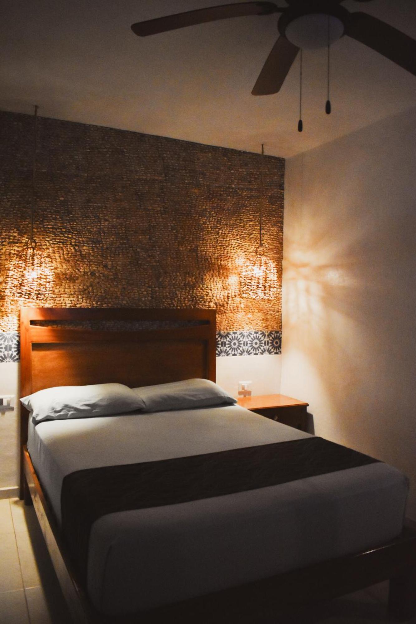 Hotel Boutique Bugambilias Валядолид Екстериор снимка
